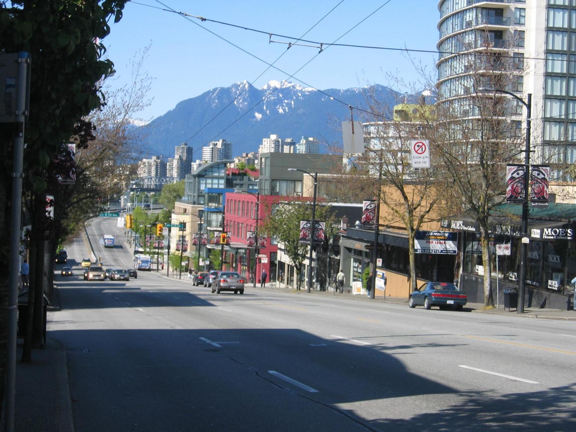 Charming Heritage Home With Mountain And City Views Vancouver Eksteriør billede